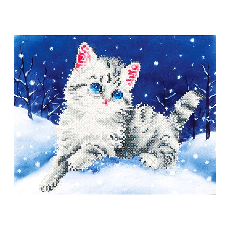 DIAMOND DOTZ KITTEN IN THE SNOW 35.5 X 27.9CM